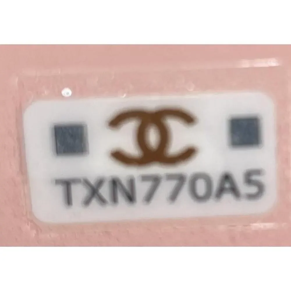 Chanel Handle With Care Round Vanity #246398C41B - Picture 8 of 8